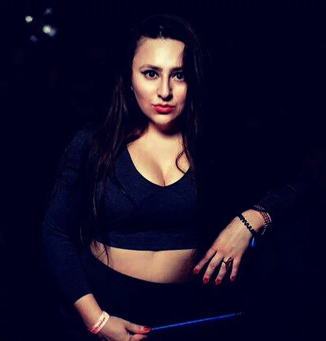 Люда привлекальеная девушка из Лутугино цена от 3500 руб