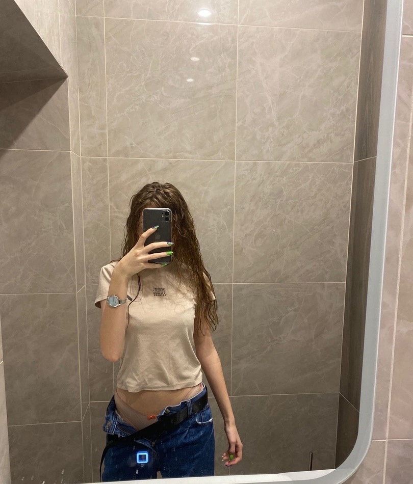 Нонна привлекальеная девушка из Лутугино цена от 3000 руб