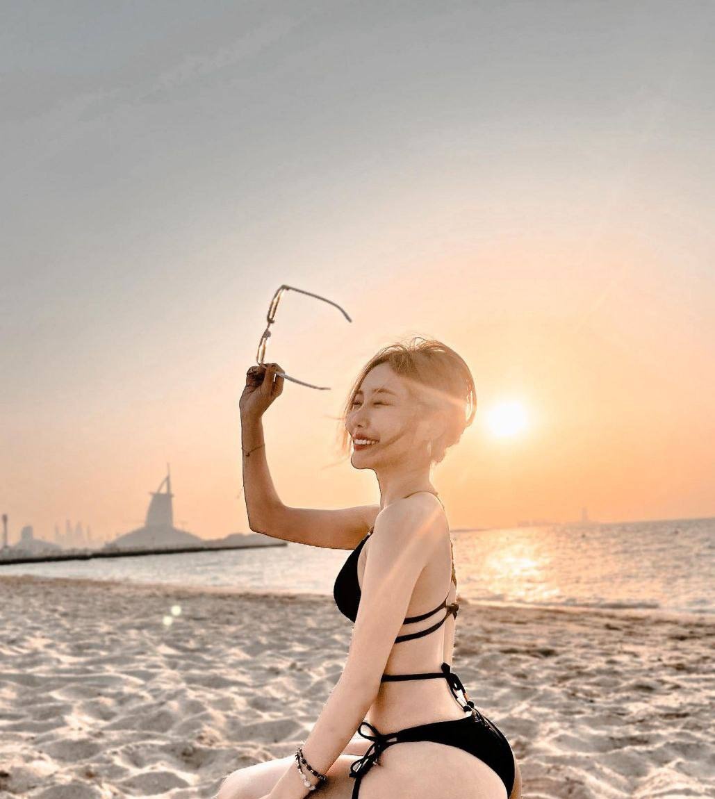 Марина привлекальеная девушка из Лутугино цена от 3000 руб