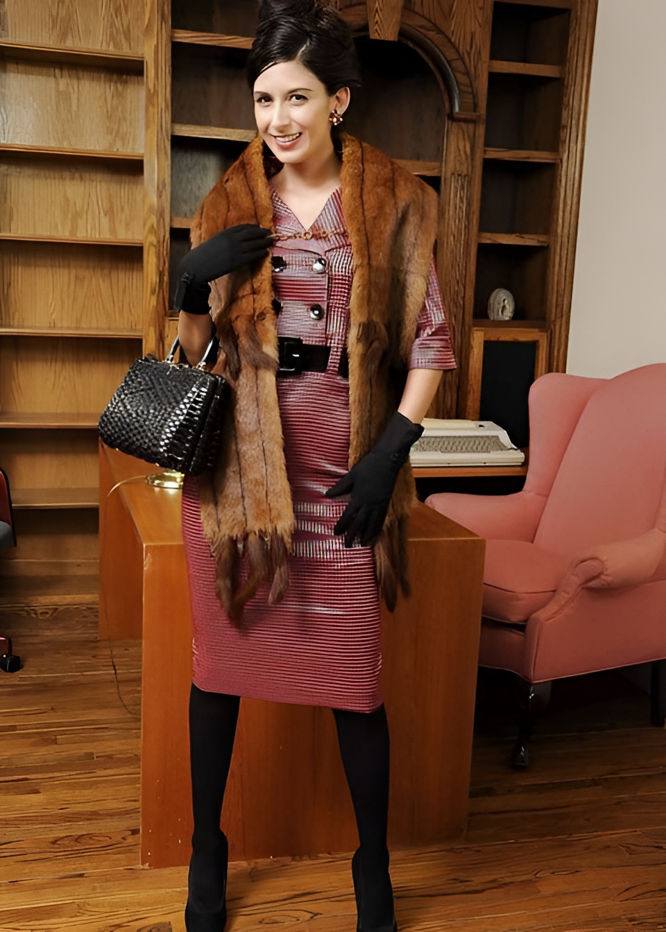 Полина привлекательная девушка из Лутугино цена от 3500 руб