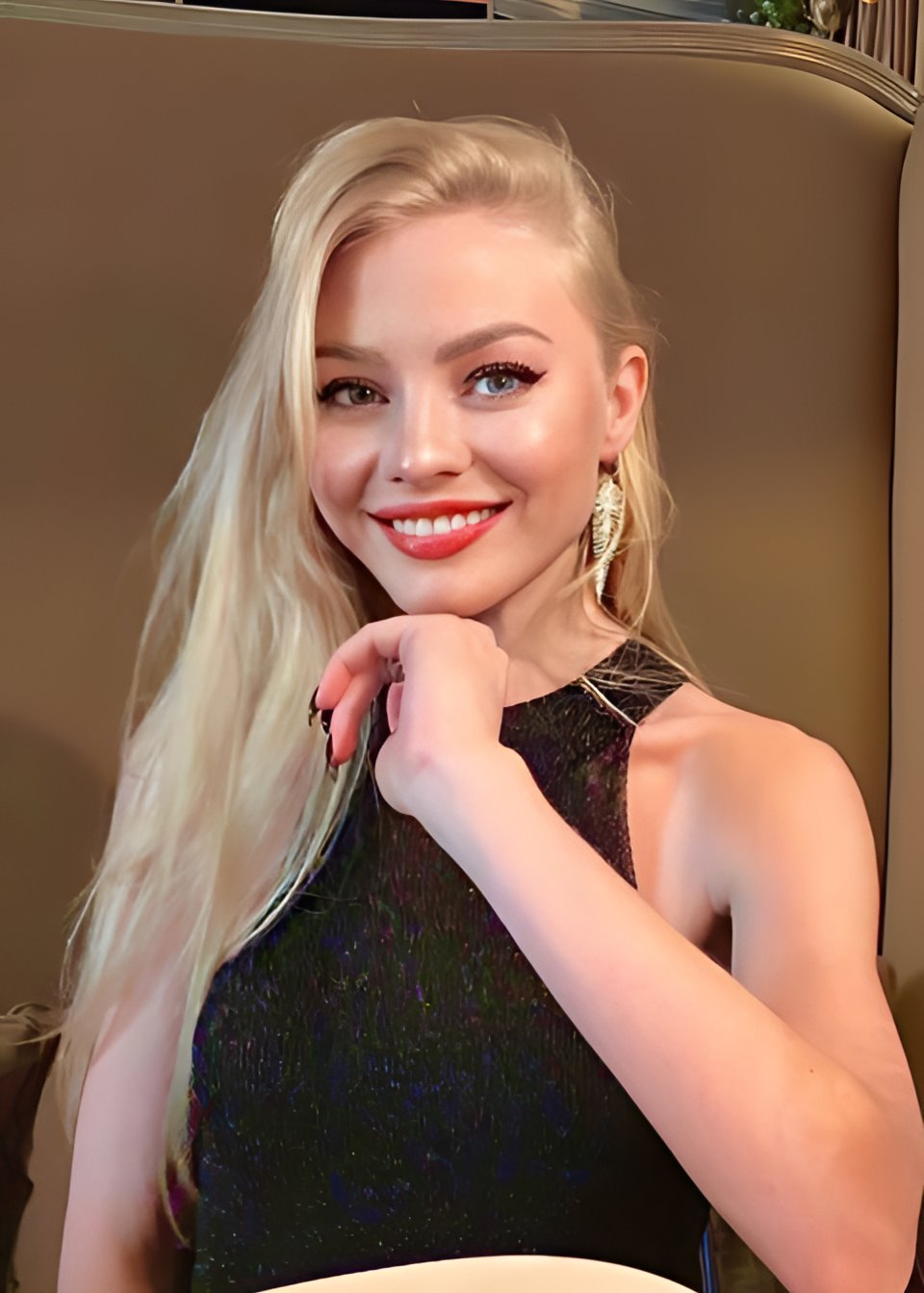 Элина привлекальеная девушка из Лутугино цена от 6000 руб