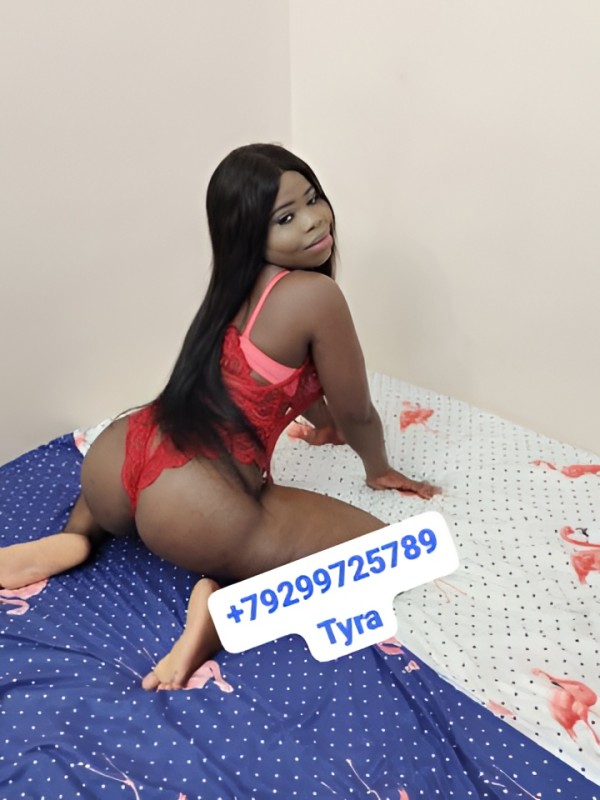 Ирина привлекательная девушка из Лутугино цена от 2500 руб