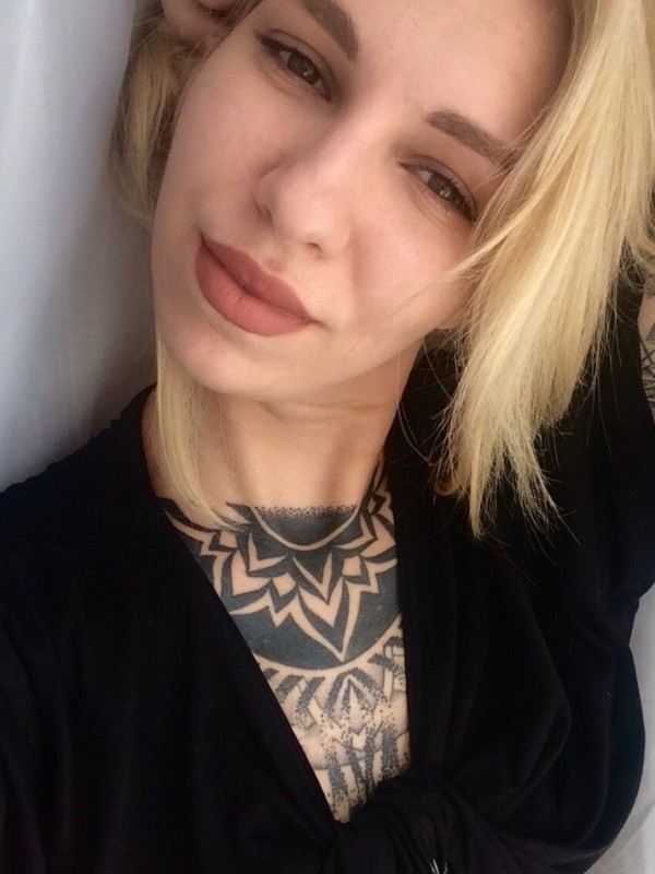 Люта привлекательная девушка из Лутугино цена от 3000 руб