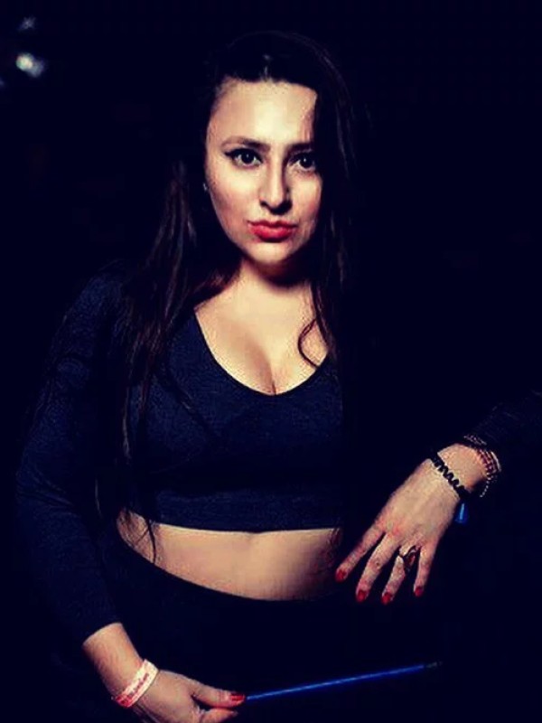 Люда привлекательная девушка из Лутугино цена от 3500 руб